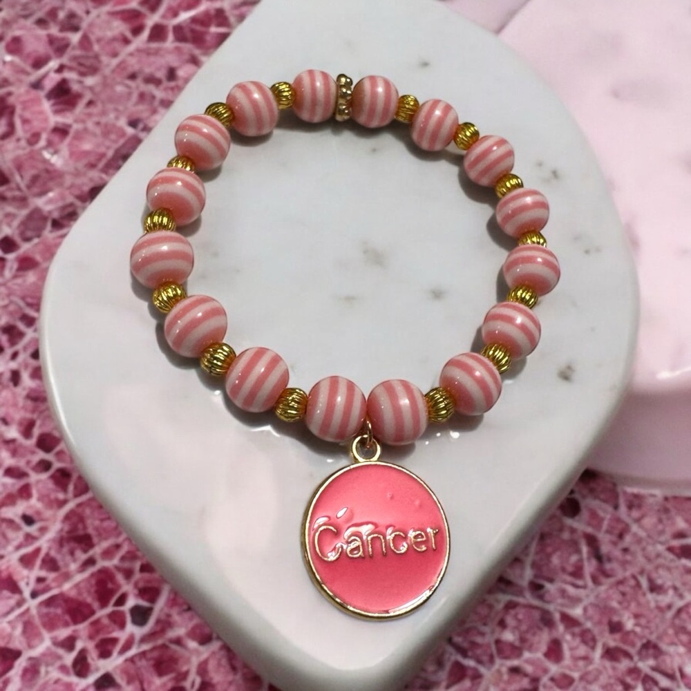 Cancer ♋️ Zodiac Charm Bracelet - Picture 2 of 2